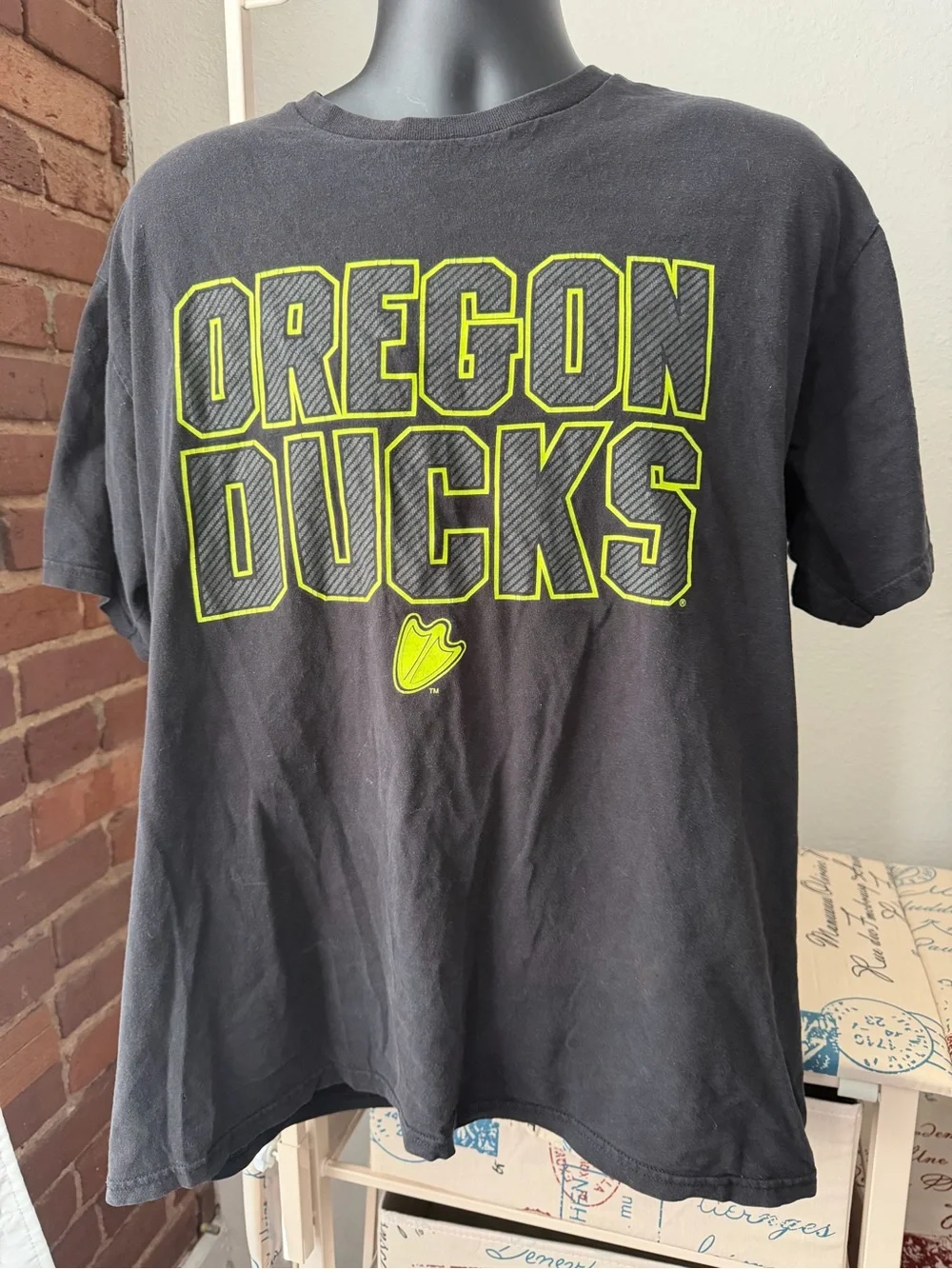 Champs Black Short-Sleeve Tee with Neon Yellow Oregon Ducks Graphic